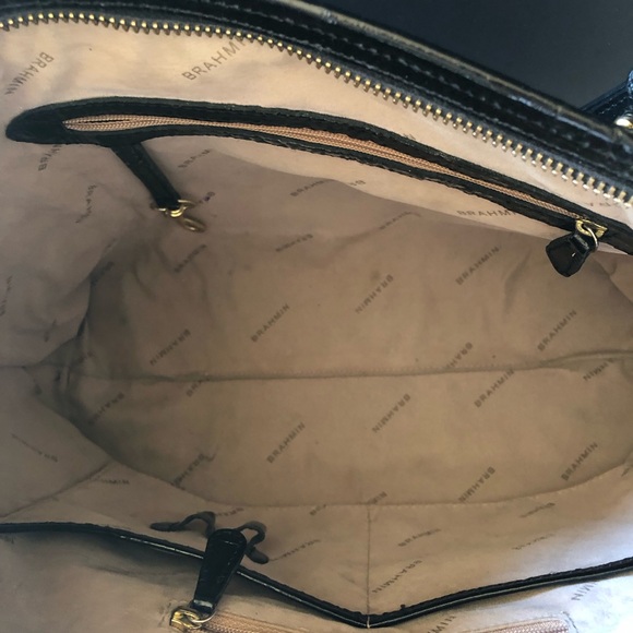 Black Brahmin Croc Embossed Satchel in EUC 14”W x 10” H x 4” D. Handle drop 10” - Picture 10 of 10